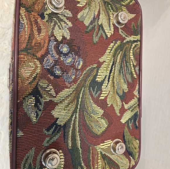Vintage Tapestry Makeup Bag - Picture 11 of 14